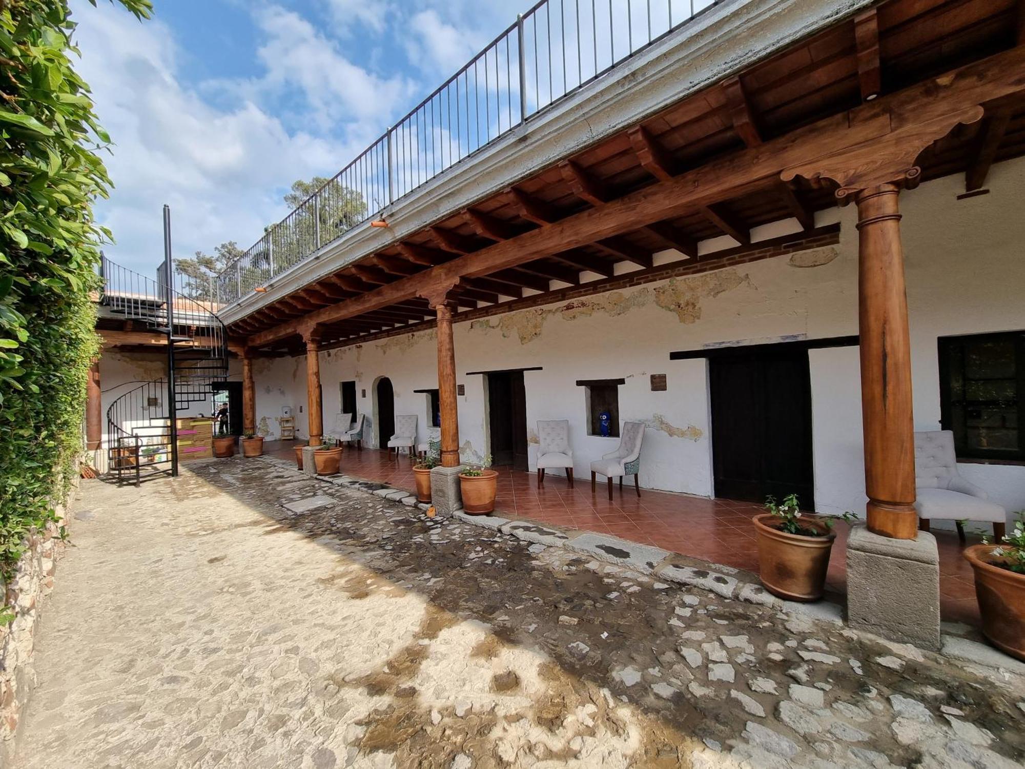 Central Hostel San Sebastian Antigua Eksteriør bilde