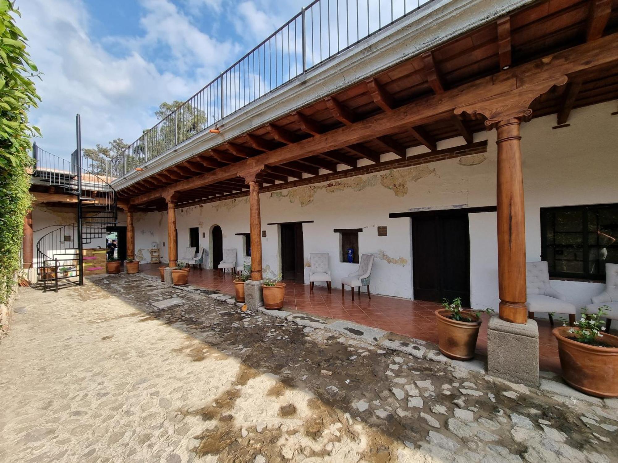 Central Hostel San Sebastian Antigua Eksteriør bilde
